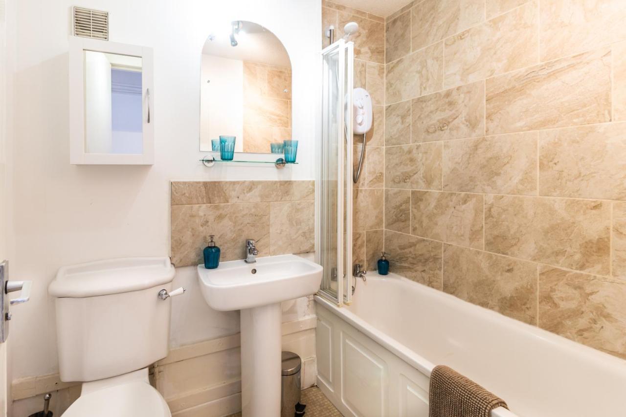 Mycosyapartments54 Paisley Bagian luar foto